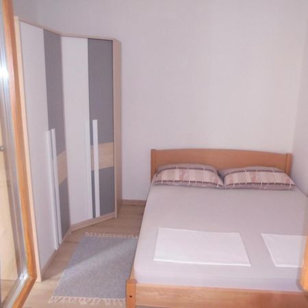 Appartement Coala à Senj  Extérieur photo