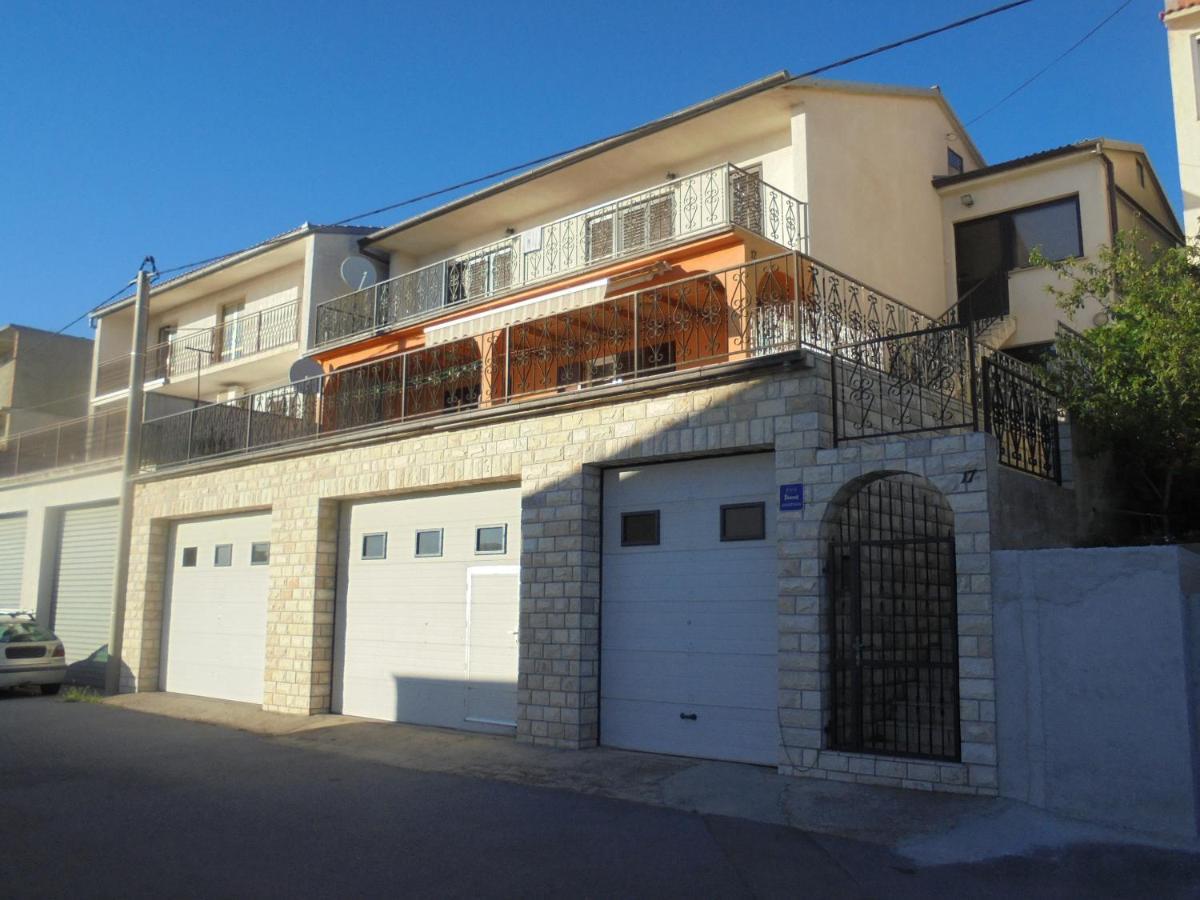 Appartement Coala à Senj  Extérieur photo
