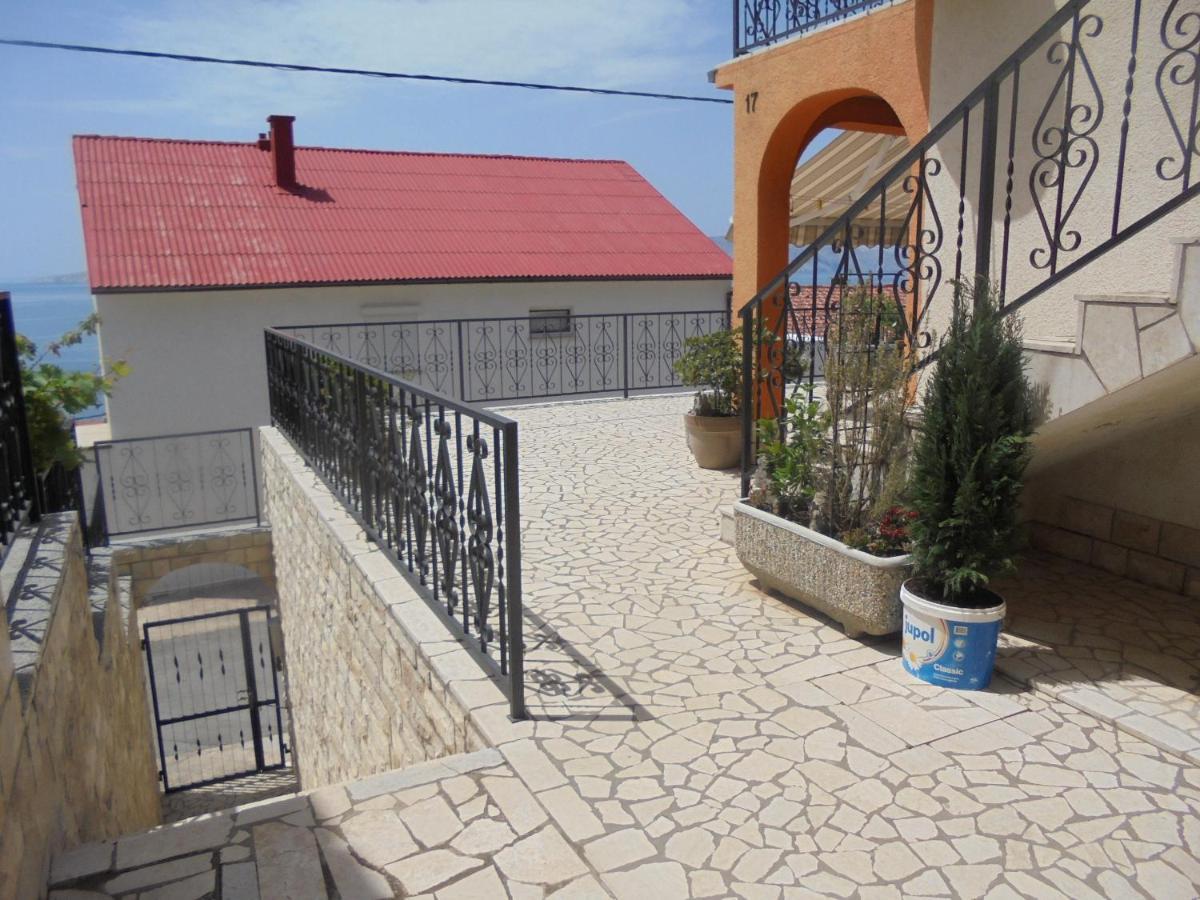 Appartement Coala à Senj  Extérieur photo